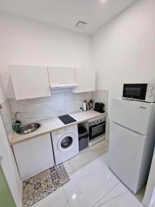 T1 Bis 1 Chambre Saint-Etienne  Exterior photo